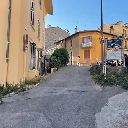 La Casa Provencale Belle Terrasse Et Climatisee Feriehus Cannes